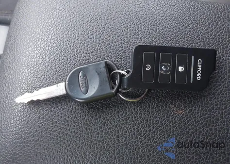 2009 Ford Explorer Xlt z USA, uszkodzony, nr VIN 1FMEU73E69UA43317